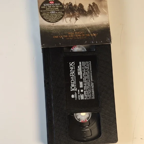 The Lord of the RingsThe Fellowship Of The King VHS Tape *Rare